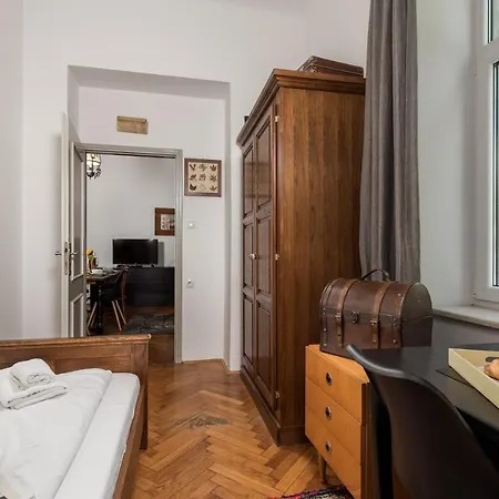 4 Bedroom
