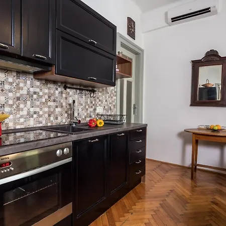 Daire 4 Bedroom *