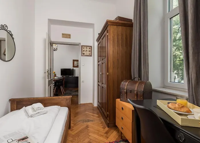4 Bedroom
